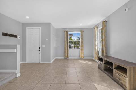 4305 Maybelle Lane, West Palm Beach FL - photo 19 of 45