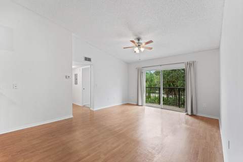 200 Crestwood Court #211, Royal Palm Beach FL - photo 10 of 49