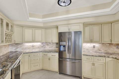 8600 S Ocean Drive #1105, Jensen Beach FL - photo 7 of 57
