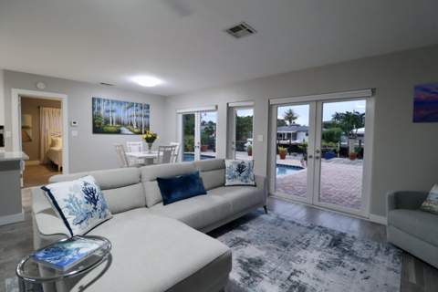 2208 NE 19th Avenue, Wilton Manors FL - photo 21 of 60