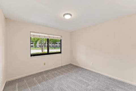 10607 W Clairmont Circle #109, Tamarac FL - photo 19 of 28