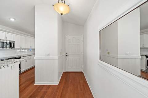 28 Governors Court, Palm Beach Gardens FL - photo 12 of 34