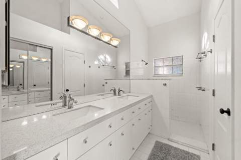28 Governors Court, Palm Beach Gardens FL - photo 18 of 34