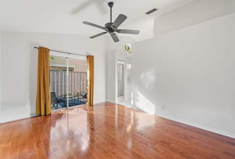 28 Governors Court, Palm Beach Gardens FL - photo 21 of 34