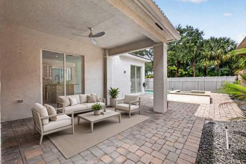 207 Isle Verde Way, Palm Beach Gardens FL - photo 6 of 50