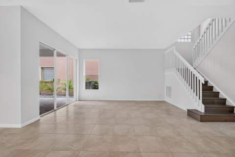 207 Isle Verde Way, Palm Beach Gardens FL - photo 14 of 50