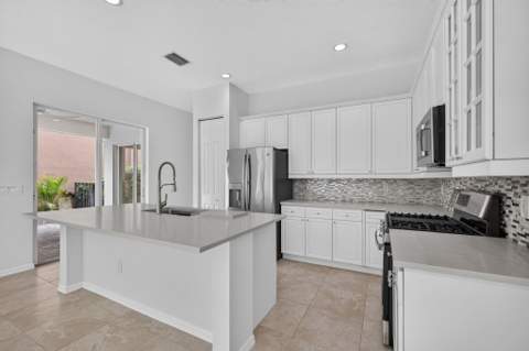 207 Isle Verde Way, Palm Beach Gardens FL - photo 18 of 50