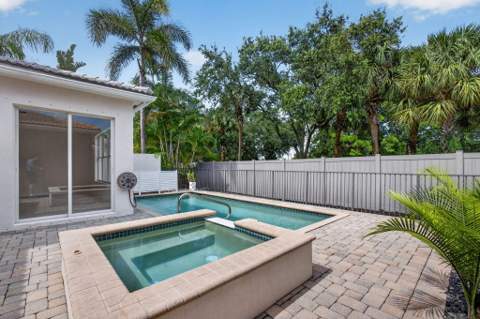 207 Isle Verde Way, Palm Beach Gardens FL - photo 7 of 50