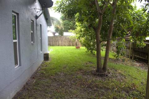 3642 Ivanhoe Avenue, Boynton Beach FL - photo 6 of 41