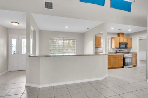 2385 SW Mountwell Street, Port St. Lucie FL - photo 8 of 29