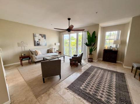 2725 NE 8th Avenue #104, Wilton Manors FL - photo 9 of 48
