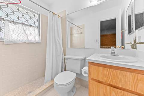 1671 Ferngran Avenue, West Palm Beach FL - photo 16 of 39