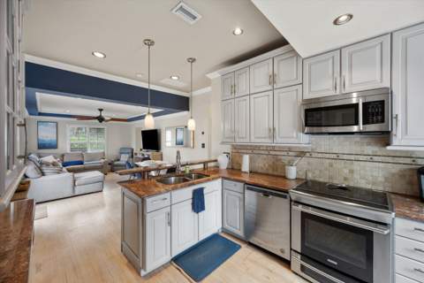 436 38th Street, West Palm Beach FL - photo 16 of 51