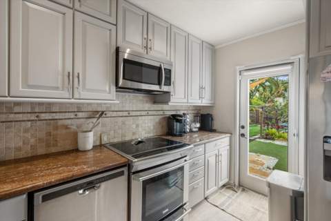 436 38th Street, West Palm Beach FL - photo 17 of 51