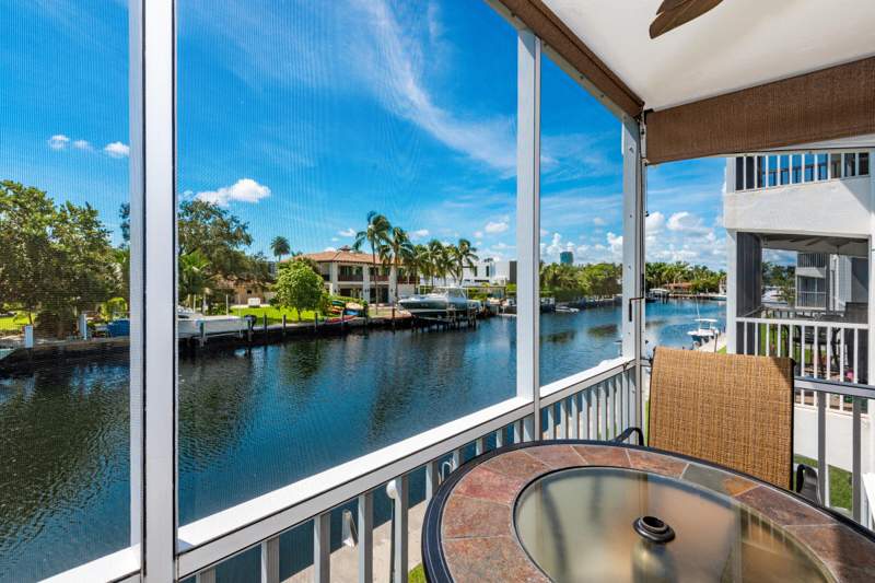 1 bedroom Stock Cooperative at 465 Paradise Isle Boulevard, Isle Of Paradise Co-Op E, Hallandale Beach — photo 4