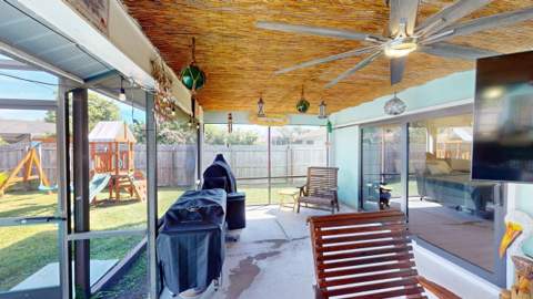 2537 SE Victory Avenue, Port St. Lucie FL - photo 17 of 50