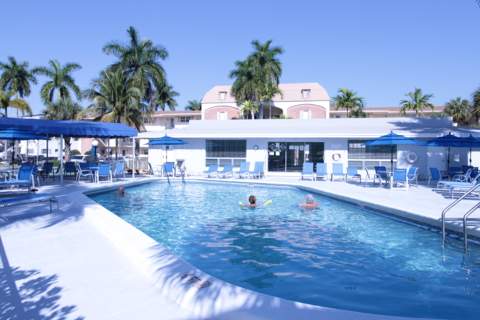 465 Paradise Isle Boulevard, Hallandale Beach FL - photo 24 of 26