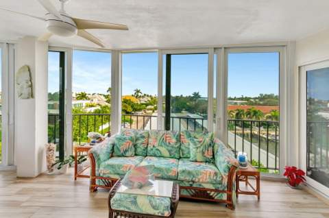 220 Mac Farlane Drive, Delray Beach FL - photo 8 of 71