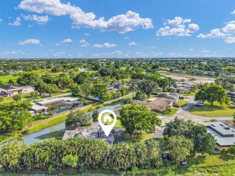 5707 White Hickory Circle, Tamarac FL - photo 7 of 44