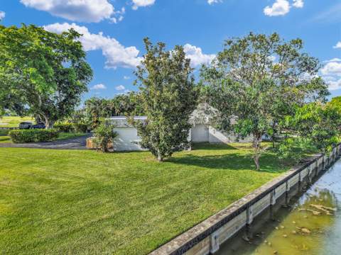 5707 White Hickory Circle, Tamarac FL - photo 8 of 44