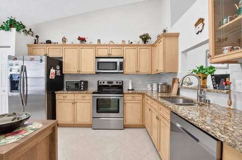 6079 Caladium Road, Delray Beach FL - photo 9 of 50