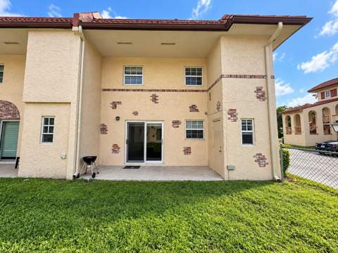 3056 Riverside #1C, Coral Springs FL - photo 18 of 21