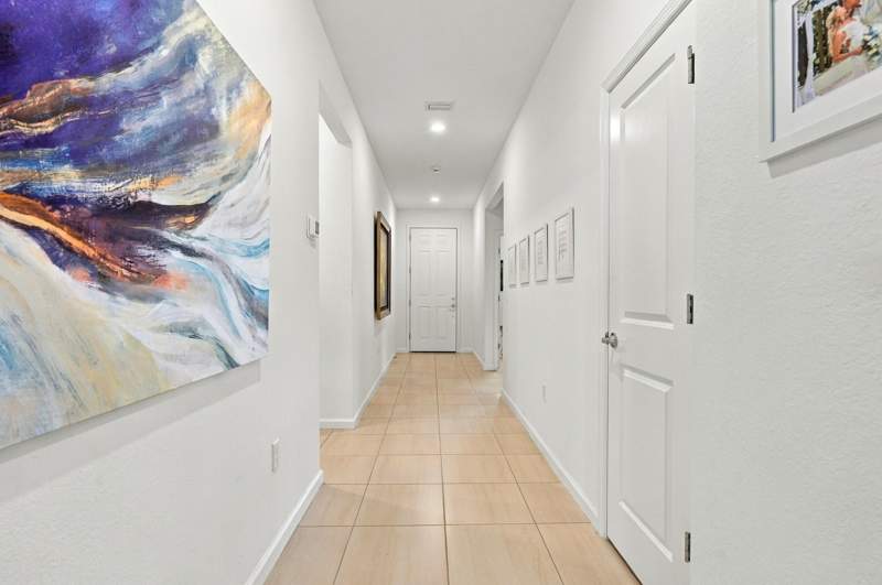 4 bedroom Single Family Residence at 9765 SW Meridian Way, Highpointe Pud, Stuart — photo 2