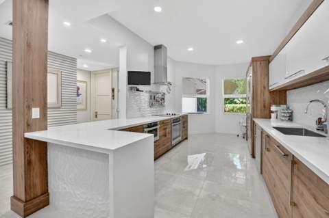 2584 Coco Plum Blvd #104, Boca Raton FL - photo 7 of 51