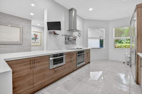 2584 Coco Plum Blvd #104, Boca Raton FL - photo 8 of 51