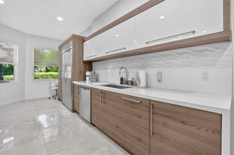 2584 Coco Plum Blvd #104, Boca Raton FL - photo 9 of 51