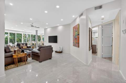 2584 Coco Plum Blvd #104, Boca Raton FL - photo 13 of 51