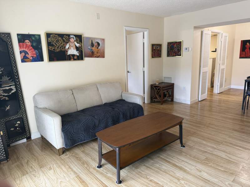 2 bedroom Condominium at 4154 Inverrary Drive, Manors Of Inverrary I-2, Lauderhill — photo 5
