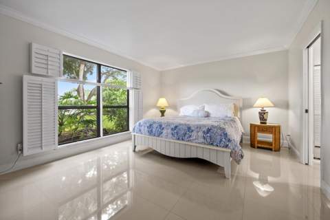 418 Brackenwood Lane, Palm Beach Gardens FL - photo 7 of 40