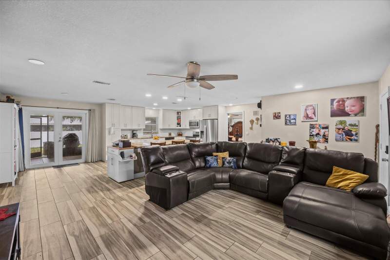 3 bedroom Single Family Residence at 5112 Myrtle Drive, Indian River Estates Unit 7, Fort Pierce — photo 5