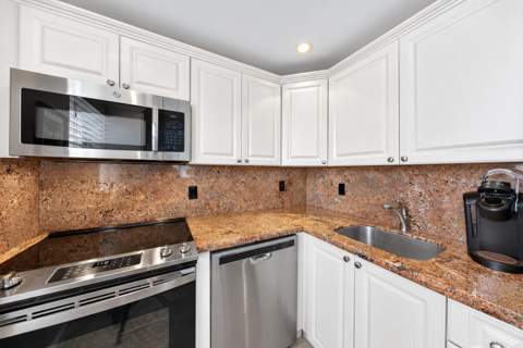710 N Ocean Boulevard #312, Pompano Beach FL - photo 13 of 59