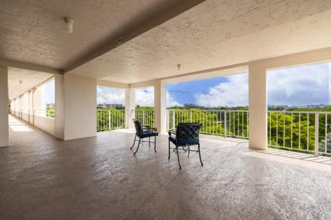 575 Oaks Lane #708, Pompano Beach FL - photo 23 of 31