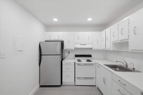 527 Normandy K, Delray Beach FL - photo 14 of 35
