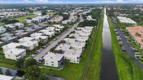 527 Normandy K, Delray Beach FL - photo 23 of 31