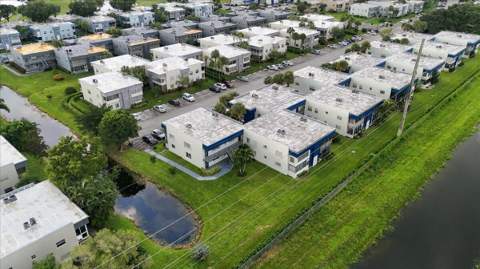 527 Normandy K, Delray Beach FL - photo 24 of 31