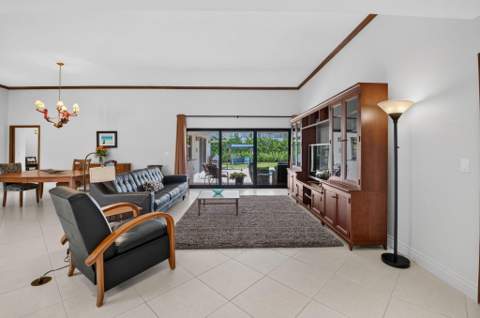 2750 NW 26th Court, Boca Raton FL - photo 9 of 55