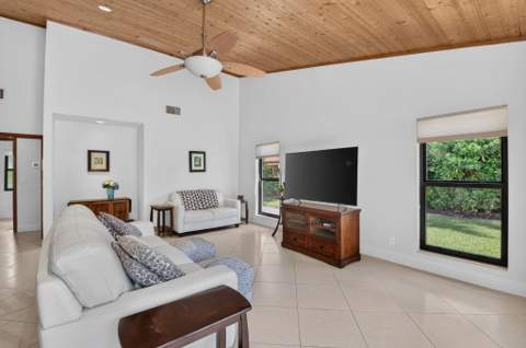 2750 NW 26th Court, Boca Raton FL - photo 15 of 55