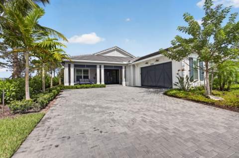 10136 Timber Creek Way, Palm Beach Gardens FL - photo 6 of 105