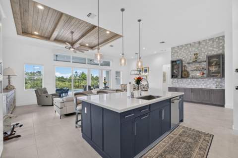 10136 Timber Creek Way, Palm Beach Gardens FL - photo 22 of 105