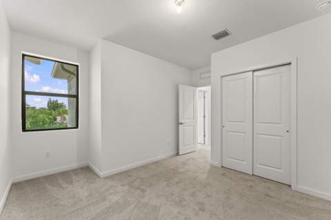 7237 Channing Avenue, Lake Worth FL - photo 9 of 11