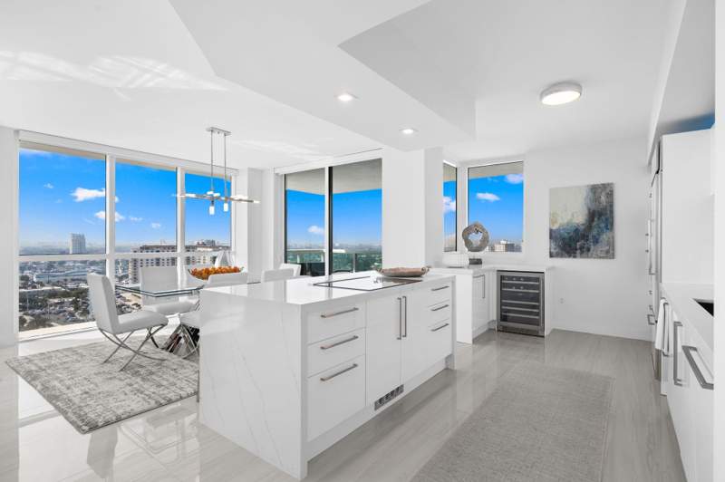2 bedroom Condominium at 101 S Fort Lauderdale Beach Boulevard #1807, Las Olas Beach Club, Fort Lauderdale — photo 4