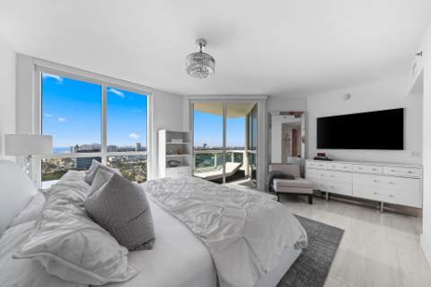 101 S Fort Lauderdale Beach Boulevard #1807, Fort Lauderdale FL - photo 15 of 37