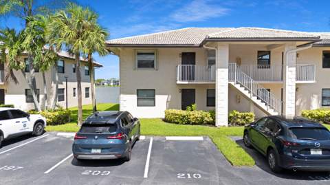 5510 Lakeside Drive #201, Margate FL - photo 10 of 34