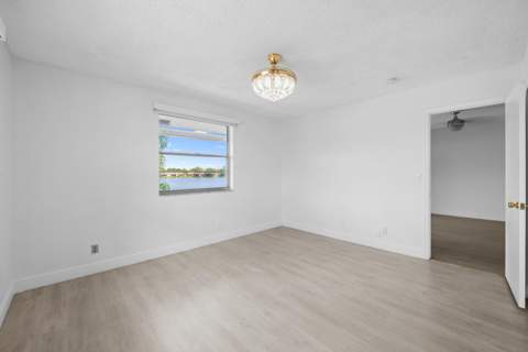 5510 Lakeside Drive #201, Margate FL - photo 11 of 34