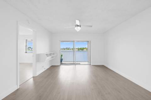 5510 Lakeside Drive #201, Margate FL - photo 14 of 34