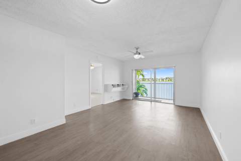 5510 Lakeside Drive #201, Margate FL - photo 15 of 34